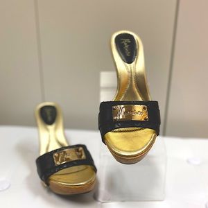 Elegant Marciano bareback sandals